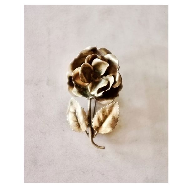 50s ドイツ 永遠の金の薔薇とブローチ アンティーク メタル ローズ フランス ビジュー 服飾 ヴィンテージ ファッション バラ コサージュ拍卖