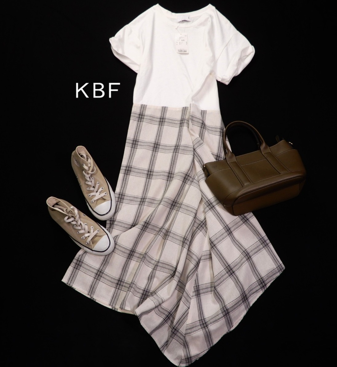 未使用 KBF アーバンリサーチ URBAN RESEARCH 大人可愛い☆Tシャツコンビ デザイン ワンピース ONE拍卖