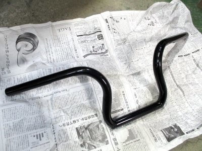 ノーズハンドルバー ブラック ハーレー 汎用 配線凹みあり チョッパー 取り付け例有り 1インチハンドルバー拍卖