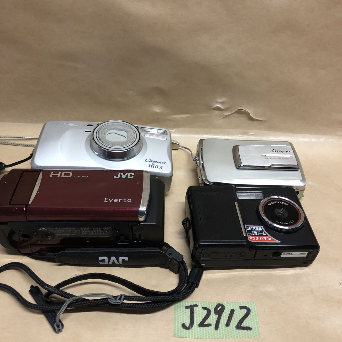 (J2912) YASHICA ヤシカ コンパクトデジタルカメラ EZ F531/HITACHI I.mega/Minolta capris 160A/JVC GZ-HM450-R 送料600円拍卖