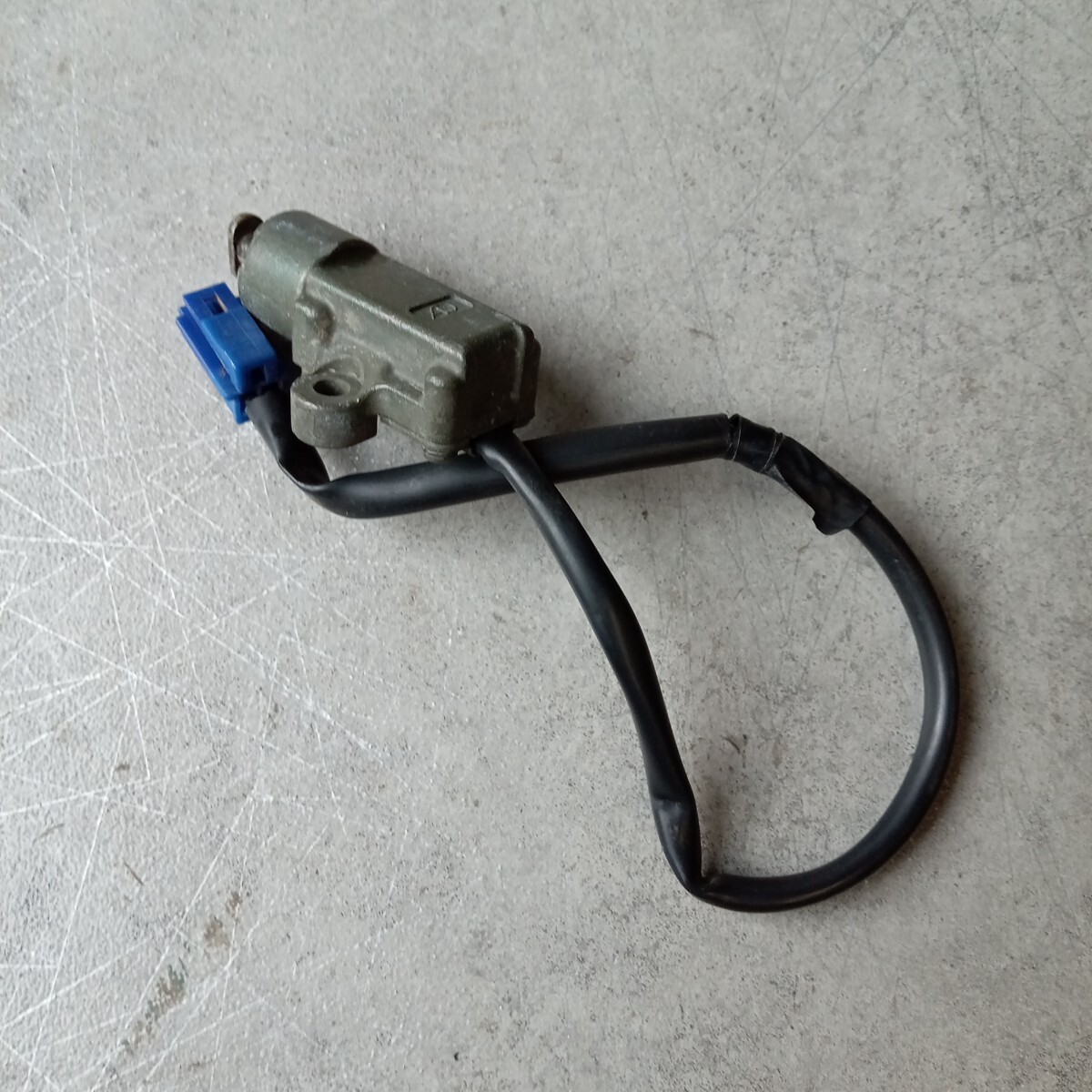 マグザム250/SG17J★純正サイドスタンドスイッチ 汚れ有・接触不良無拍卖