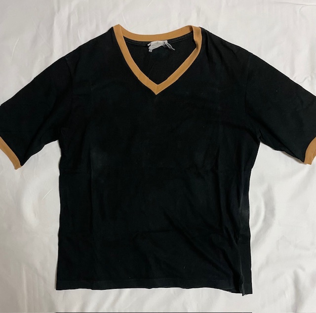 アニエスベーagnes b Tシャツ Ⅴネック 黒 サイズL相当拍卖