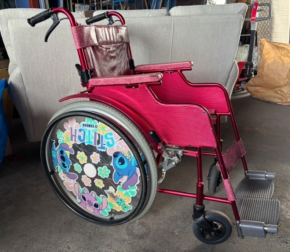 662☆【引取り限定】ヤマハ製/車椅子/スティッチ/赤色/中古/ 自走式/ 車いす/ 介護拍卖