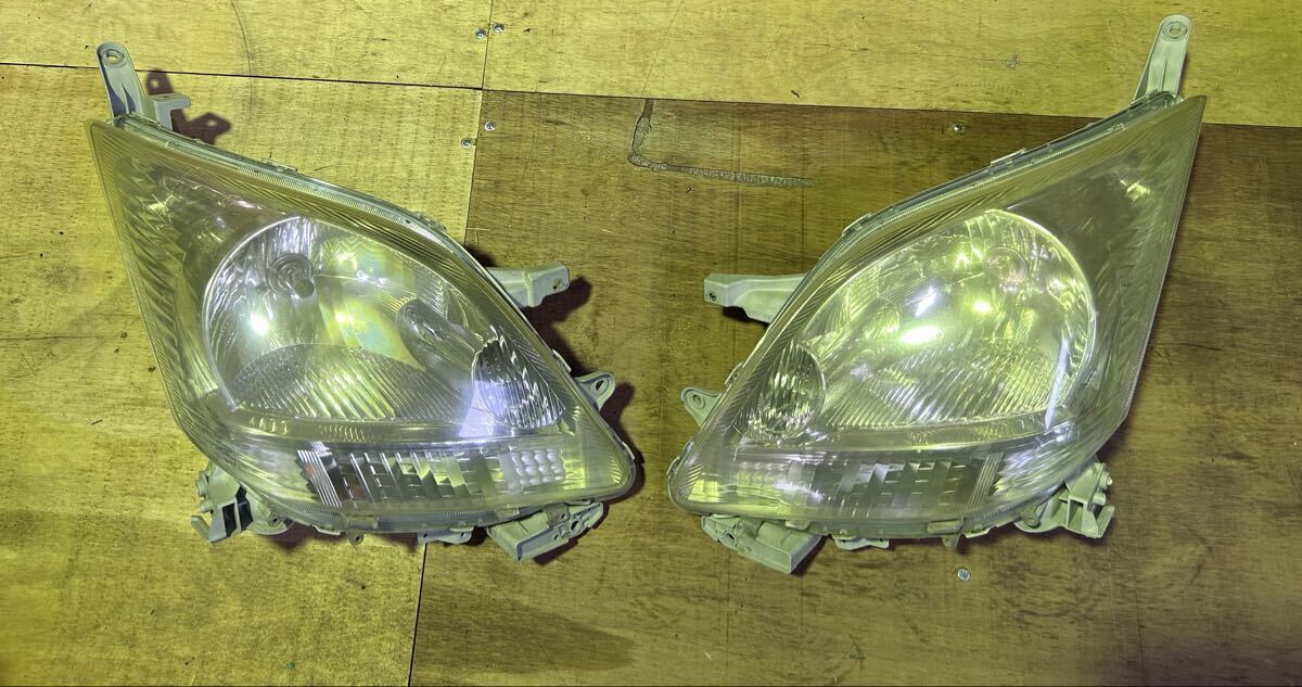 ダイハツ 純正 L175S DBA-L175S ムーヴ ハロゲン ヘッドライト ヘッドランプ 左右拍卖