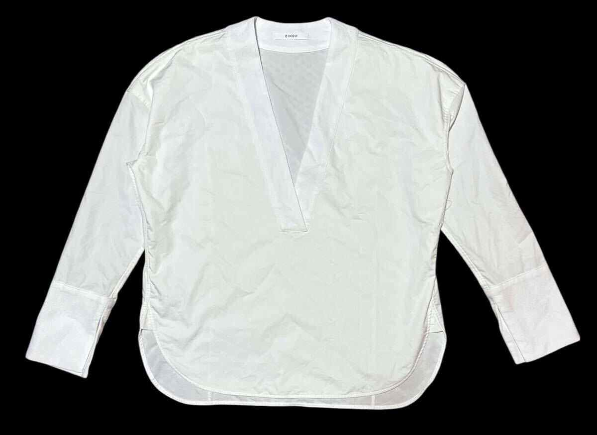 ▲ CINOH チノ ▲ Vネック 長袖 カットソー プルオーバー ホワイト 36拍卖