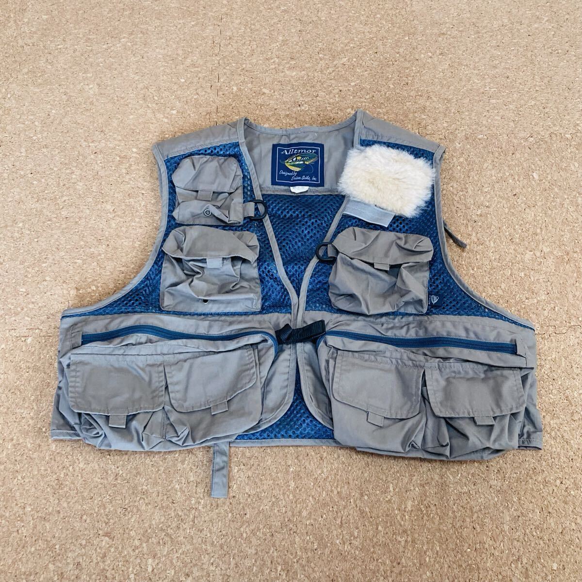 ダイワ AV-6100 アルトモア ベスト Mサイズ 綺麗 渓流 フライフィッシング フィッシングベスト拍卖