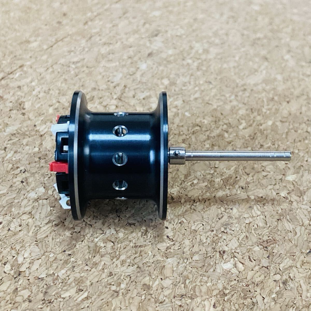 シマノ 14カルカッタコンクエスト 100 純正スプール φ36 ブレーキユニット付き CALCUTTA CONQUEST 美品拍卖