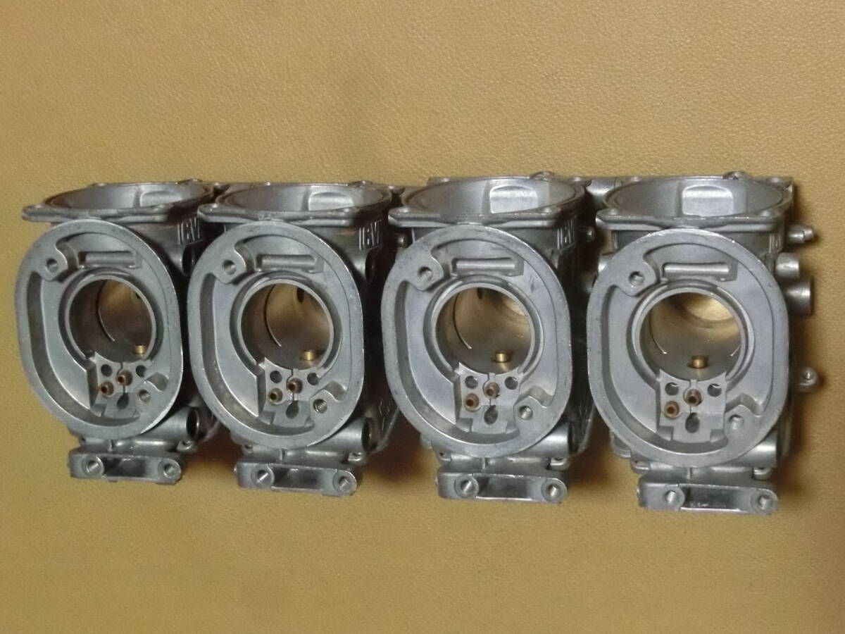 ZXR400-H型 純正キャブレター補修部品 CVKD32拍卖