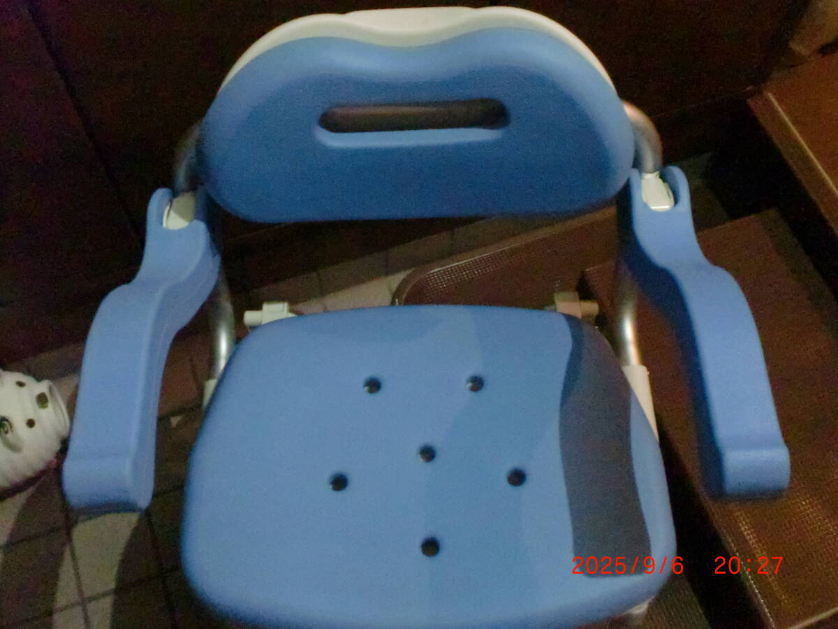 介護用品 風呂チェアー 高さ調整 折り畳み機能付き 青クッション拍卖