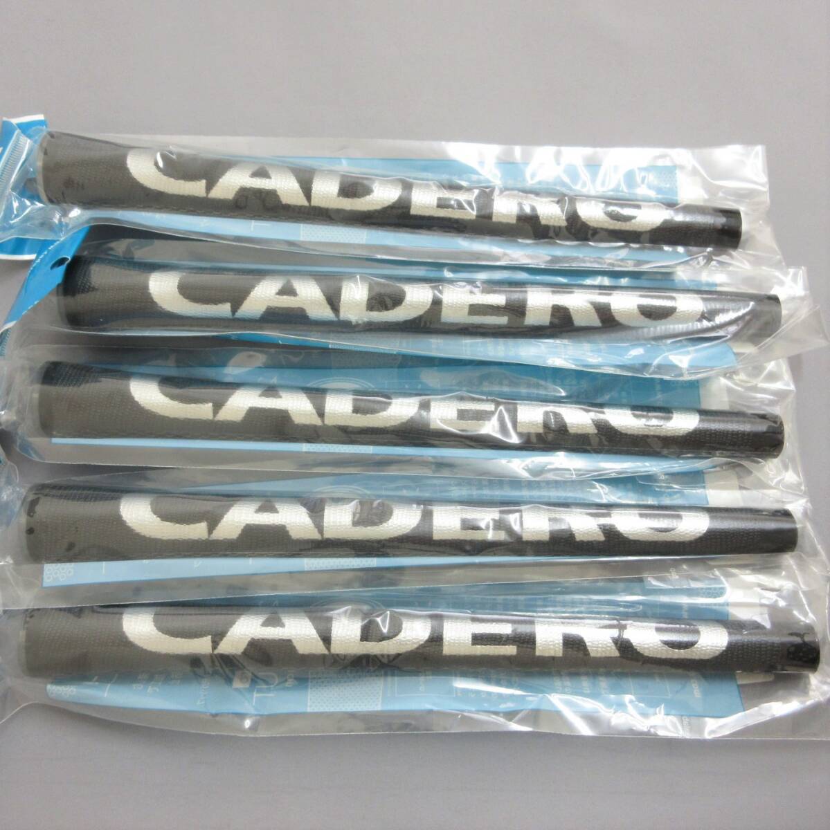 オマケ付 カデロ 2X2 PENTAGON Solo 60R BK×シルバー 5本 CADERO ペンタゴン ウッド アイアン用 両面テープ ブラック バックラインなし拍卖