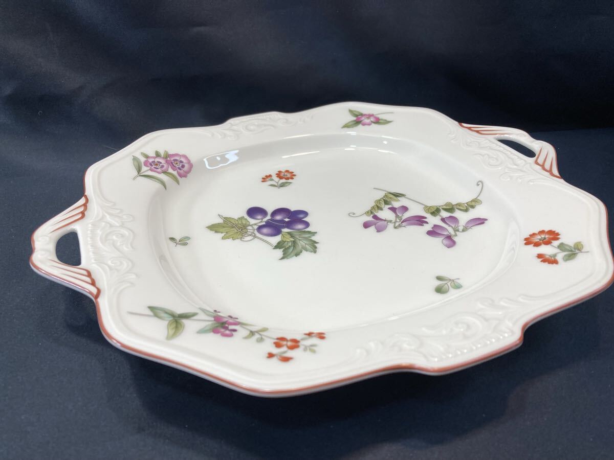 ☆未使用 ノリタケ Noritake Ivory China Mountain Grape スクエアプレート 金彩 ケーキ皿 角皿 山ぶどう拍卖