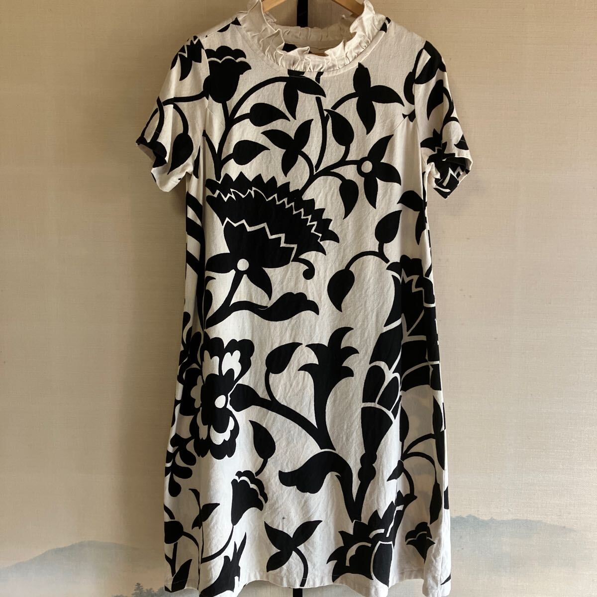 ハンドメイド ワンピース 大柄  花柄 サイズL ひざ丈拍卖
