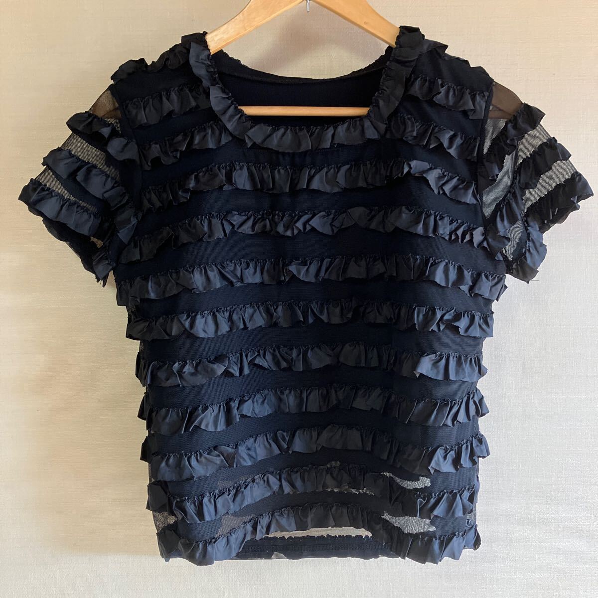 カットソー トップス Tシャツ 黒 M 半袖拍卖