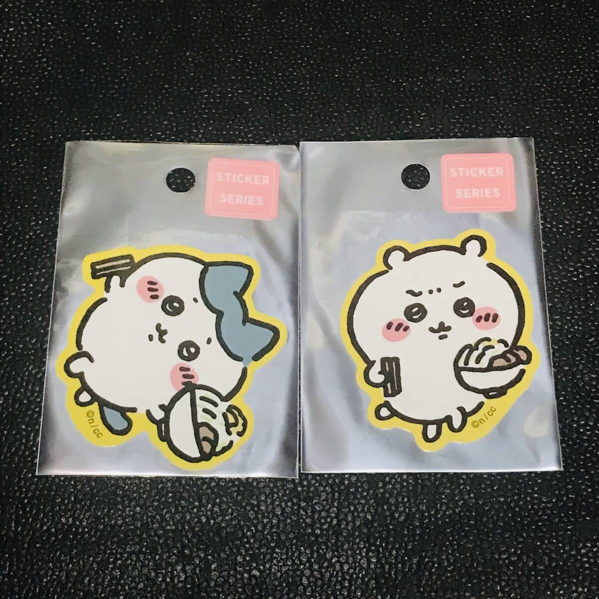 郎 ハチワレ ラーメン豚 ちいかわ スマホに貼れるサイズのステッカー シール ちいかわらんど ナガノ マーケット ガチャ くじ拍卖