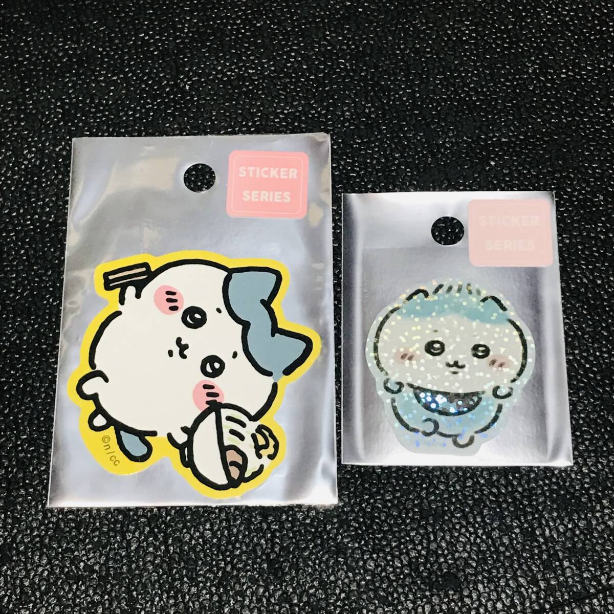 ハチワレ ラーメン ちいかわ baby ベビー スマホに貼れるサイズのステッカー シール ちいかわらんど ナガノ マーケット くじ ガチャ拍卖