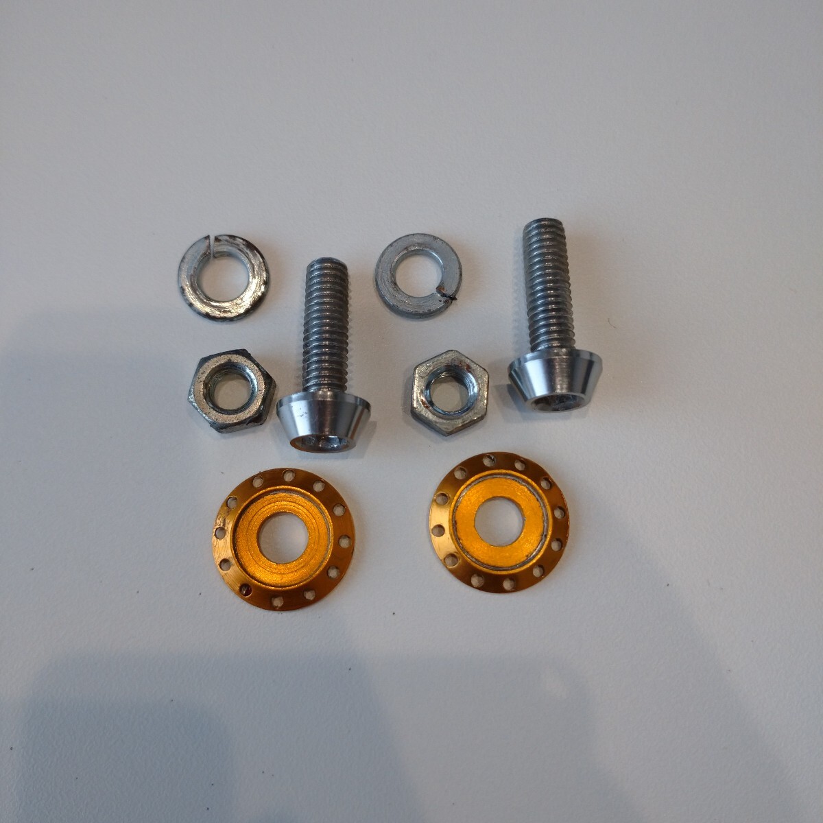 ★UNILLI★ATV50★4輪バギー★ユナリ★ナンバープレート用ボルトナット★中古★走行距離217.7km/h★拍卖