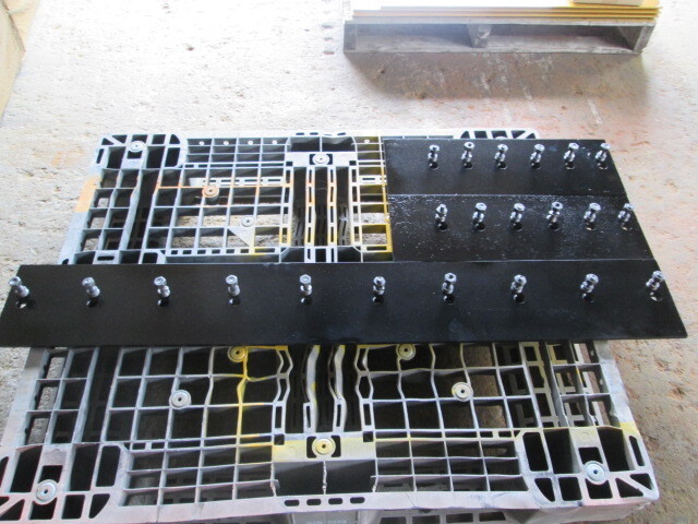 カッティングエッジ プロボルトSET 1台分 CAT 907 AP ブレード テクノ神尾 スノープラウ タイヤショベル 塗装済 未使用品拍卖