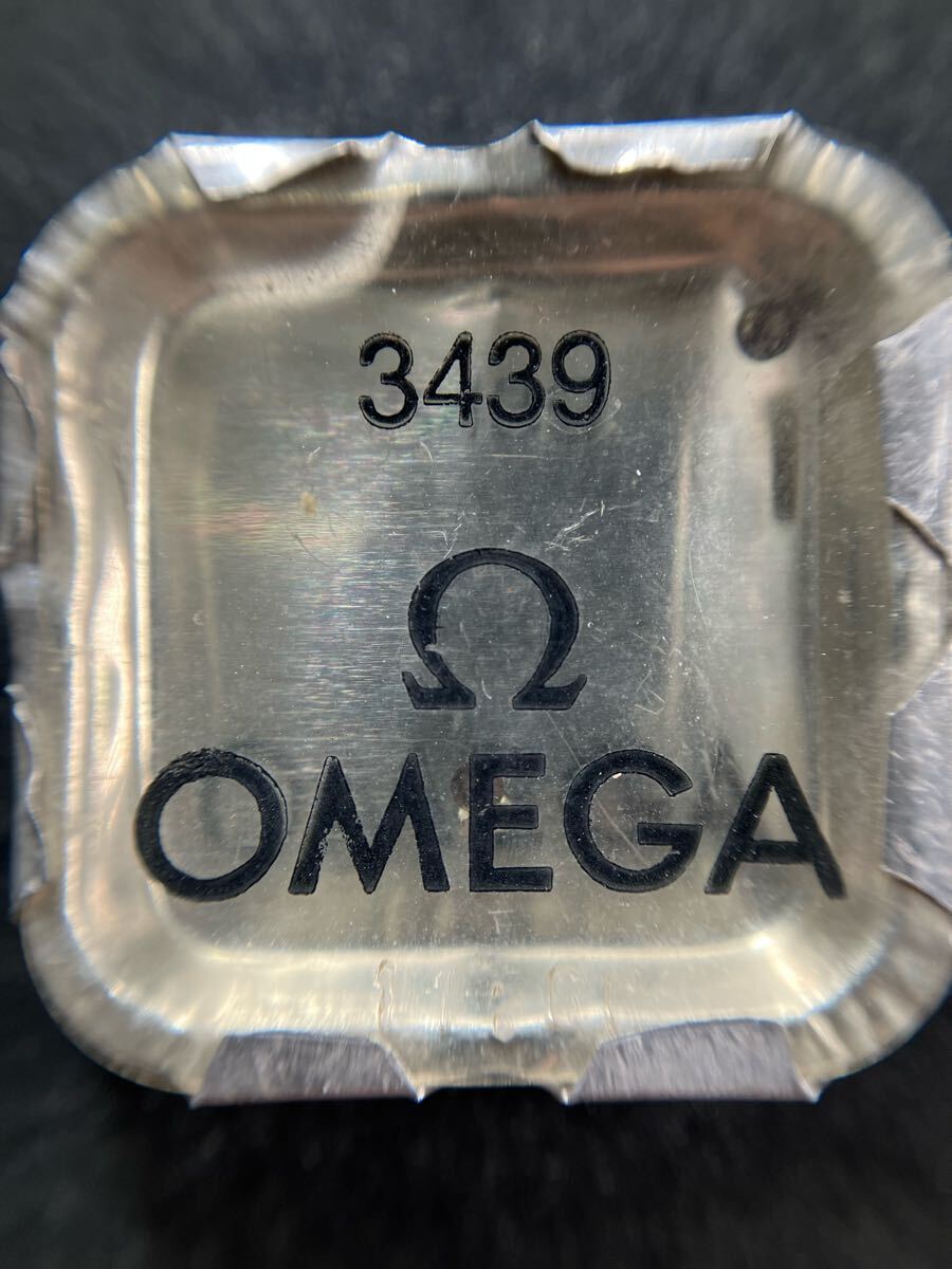 OMEGA 純正品 3439 オメガ パーツ parts GENUINE 正規品 vintage ヴィンテージ 車 wheel ネジ ゼンマイ 巻真 巻芯 オシドリ拍卖
