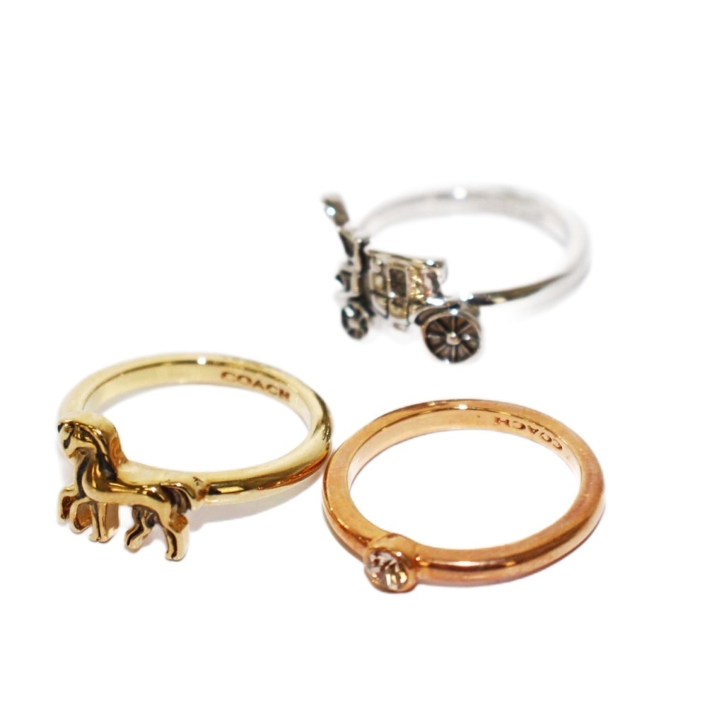 コーチ COACH 3連リング 指輪 馬車 ホース ビジュー 9号 ゴールドカラー シルバーカラー /KH レディース拍卖