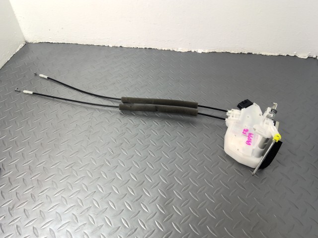 リーフ ZAA-ZE1 右 フロント ドア ロック ソレノイド 80500-5SK0A拍卖