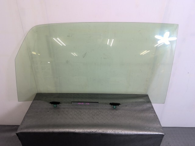 スペイド NSP141 左 フロント ドア ガラス 68104-52060拍卖