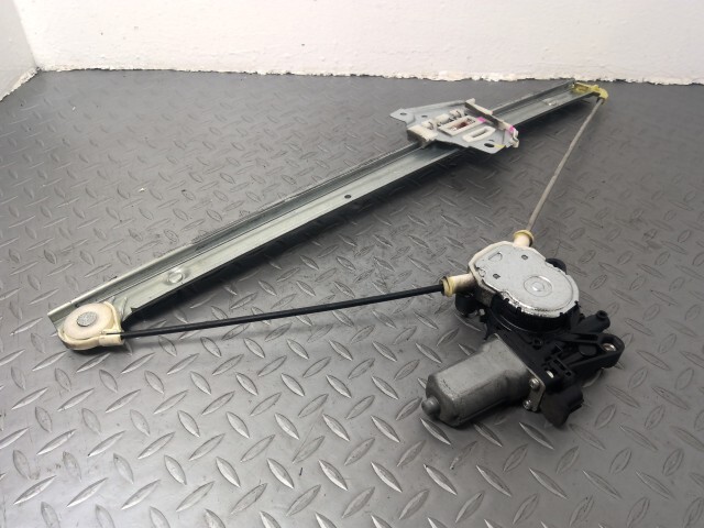 エブリィ DA64V 左 フロント ドア レギュレター モーター 83402-68H01拍卖