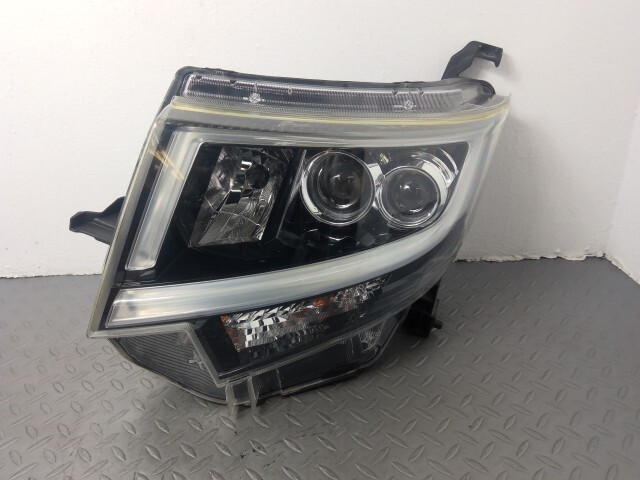 ムーヴ LA150S 左 ヘッドランプ ライト 81185-B2060拍卖