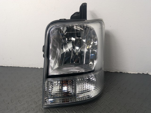 エブリィ DA64V 左 ヘッドランプ ライト 35320-68H51拍卖