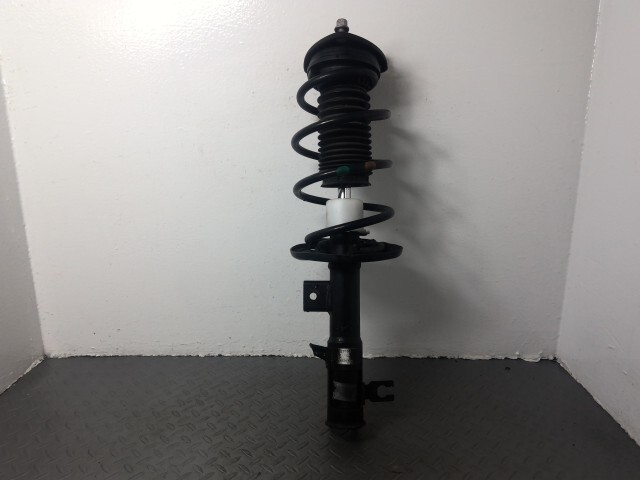 デミオ LDA-DJ5FS 左 フロント ストラット サスペンション D23T-34-900拍卖