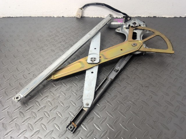 プログレ JCG10 左 フロント ドア レギュレター モーター 85710-51010拍卖