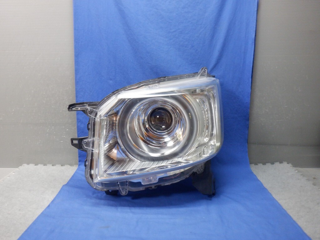 N-BOX JF3/JF4 前期 左ヘッドライト LED W3105 N (Z3820)拍卖