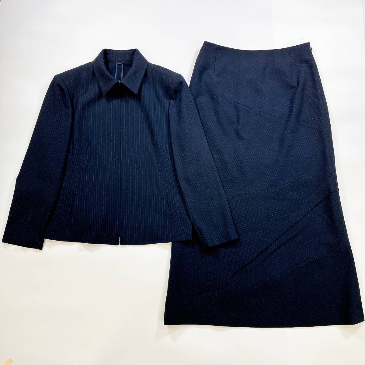 美品 Leilian レリアン レディース スーツ ロングスカートセットアップ ストライプ ネイビー 9 M 上品 ジャケット ミセス マダム〇688y拍卖