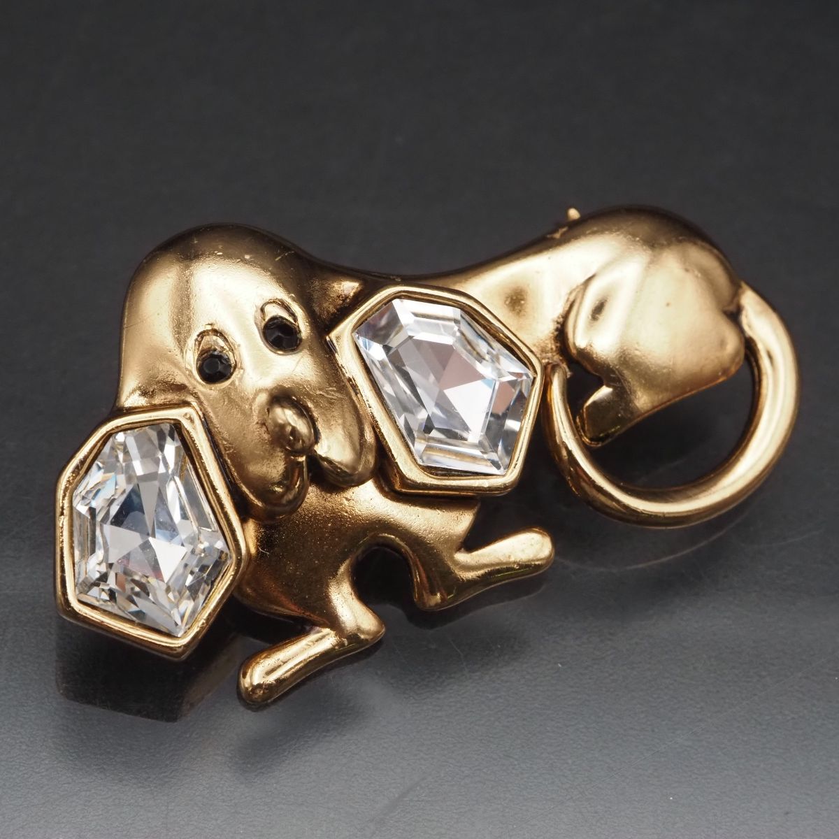 F334 P&M PARIS ブローチ 犬 ドッグ ダイヤモンド風 ゴールド デザイン拍卖