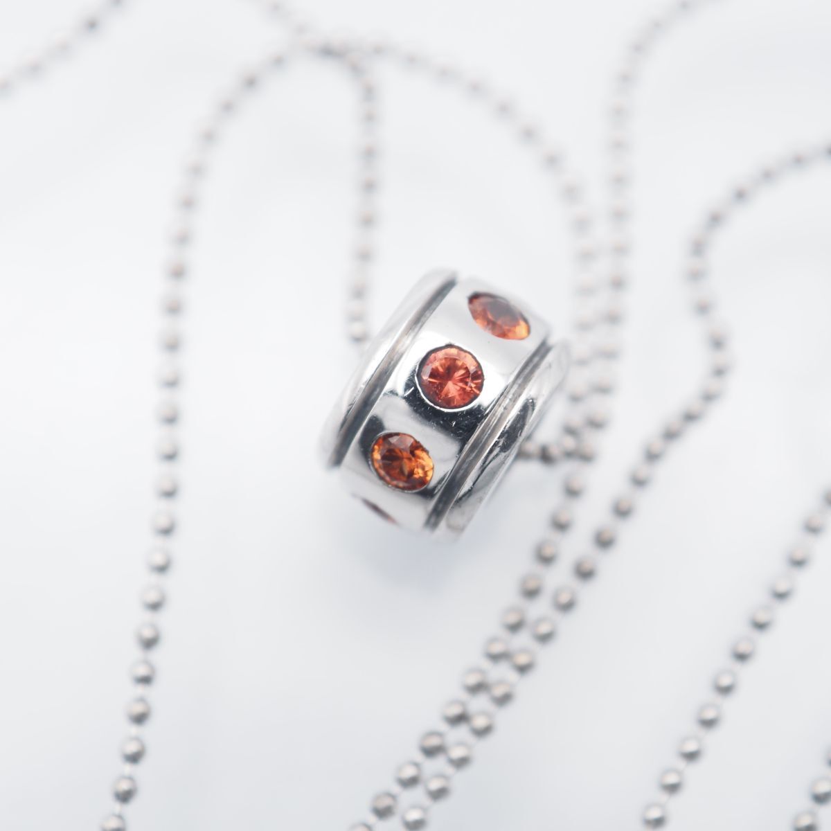 F524 ガーネット STERLING P/S刻印 ペンダント ネックレス サークル リング デザイン プラチナシルバー 1月誕生石拍卖