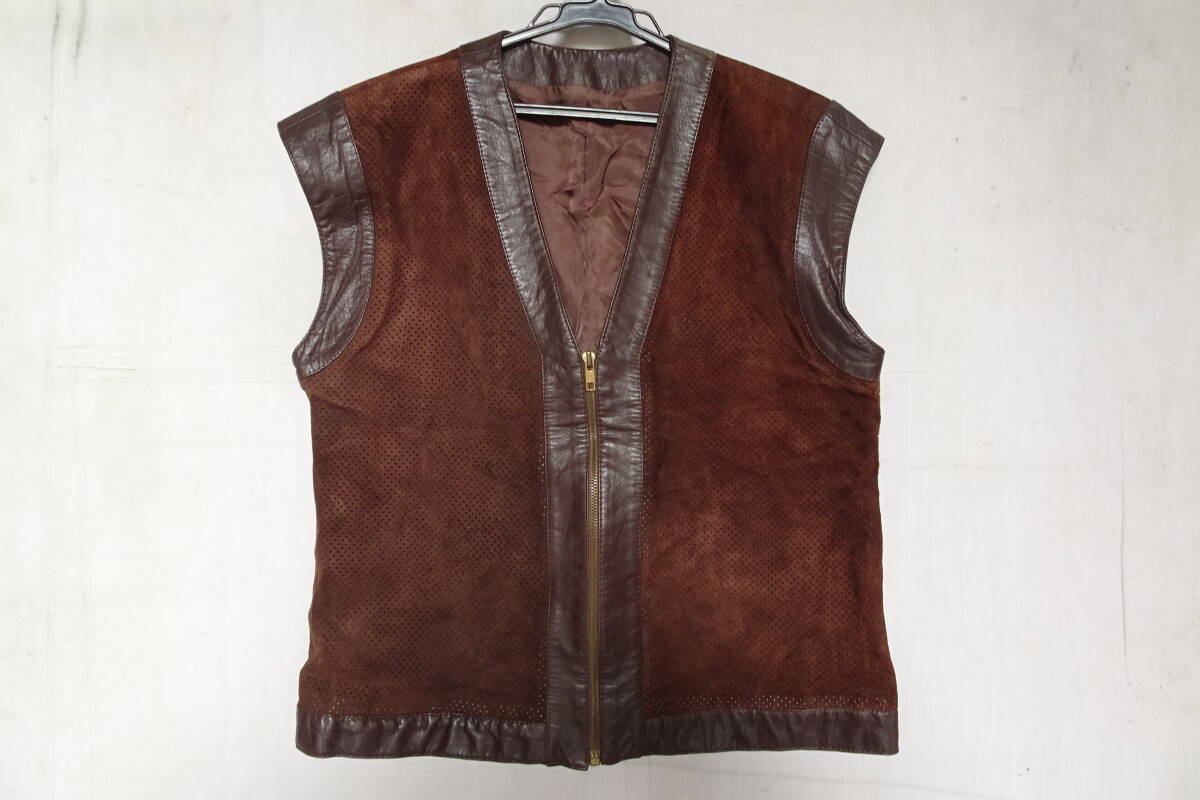 レザーベスト/スリーブレスジャケット/Vネック/前ジップアップ/パンチングメッシュスエード素材/茶/ブラウン(9/8R7)拍卖