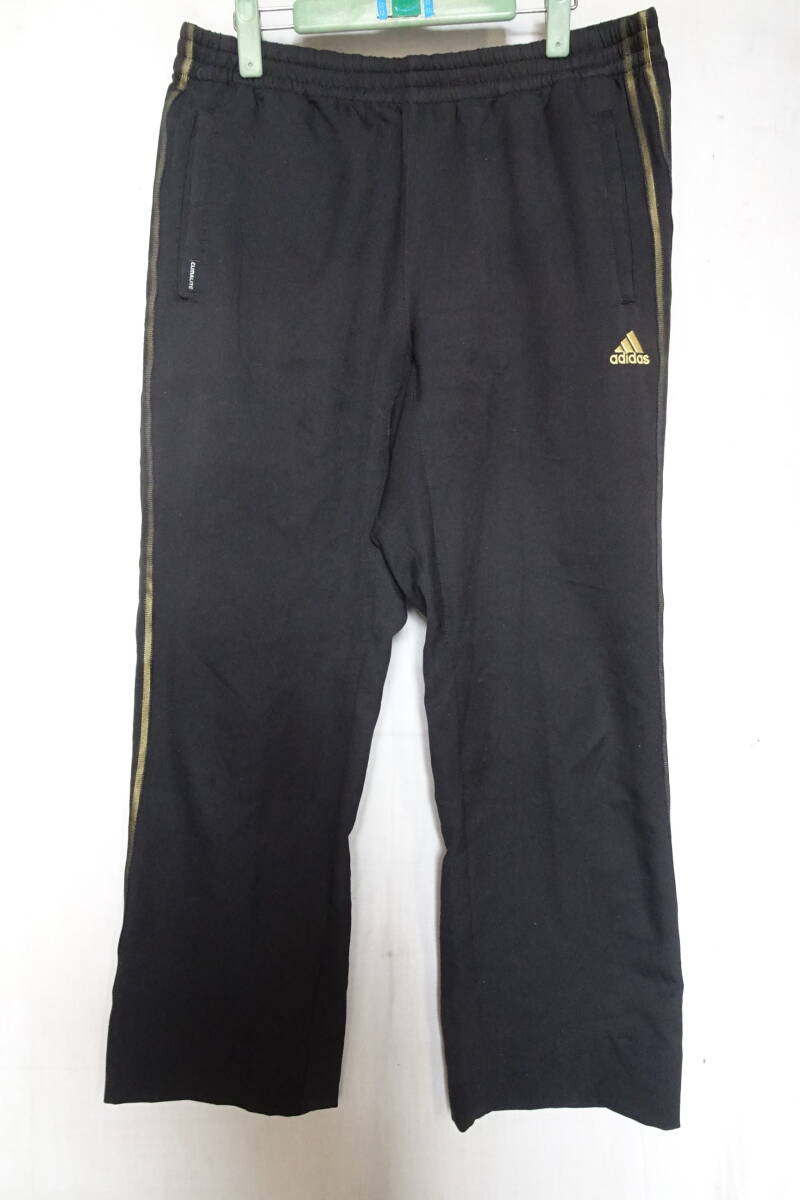adidas/アディダス/トラック長パンツ/ジャージ素材/脇ゴールド3本ラインテープ/ロゴししゅう/スポーツ/黒/ブラック/XOサイズ(9/9R7)拍卖