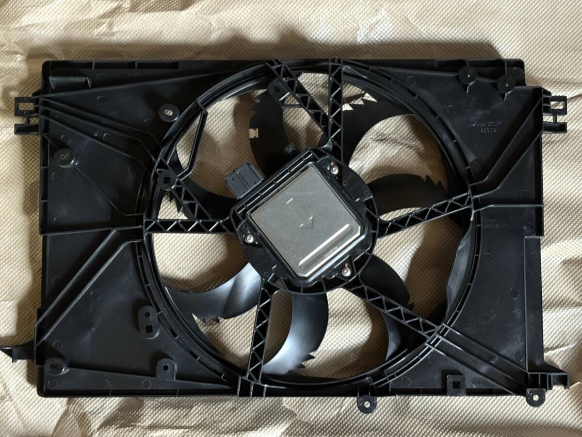 AZSH35 クラウンクロスオーバー ハイブリッド 社外新品 電動ファン 25030拍卖