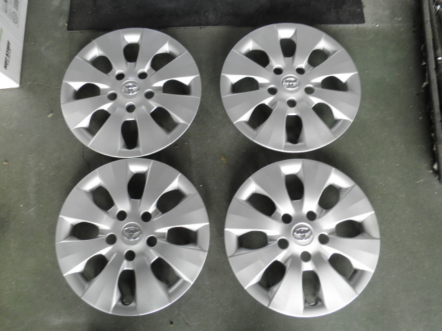 新古車外し長期保管品 トヨタ純正 15インチ 4枚セット 70ノア ヴォクシー 1拍卖