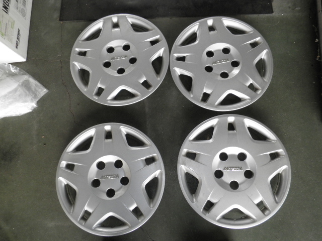 新車外し長期保管品 超希少 トヨタ純正 アルテッツァ 15インチ 4枚セット 拍卖