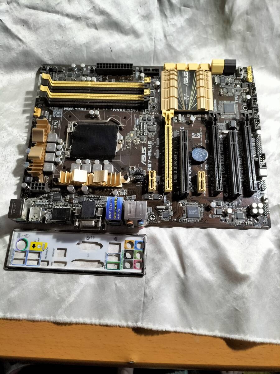 ★ASUS Z87-PLUS LGA1150 Z87 ATXマザ●マザーボード拍卖