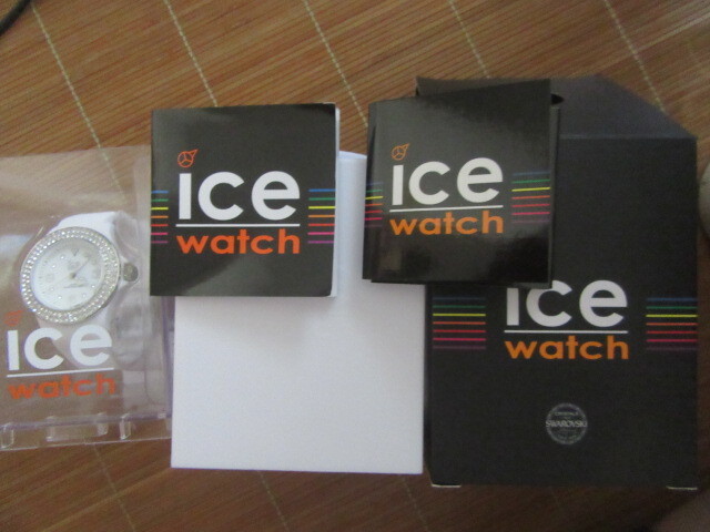 新品アイスウオッチicewatchスワロフスキー激安即決5000円外箱あり拍卖