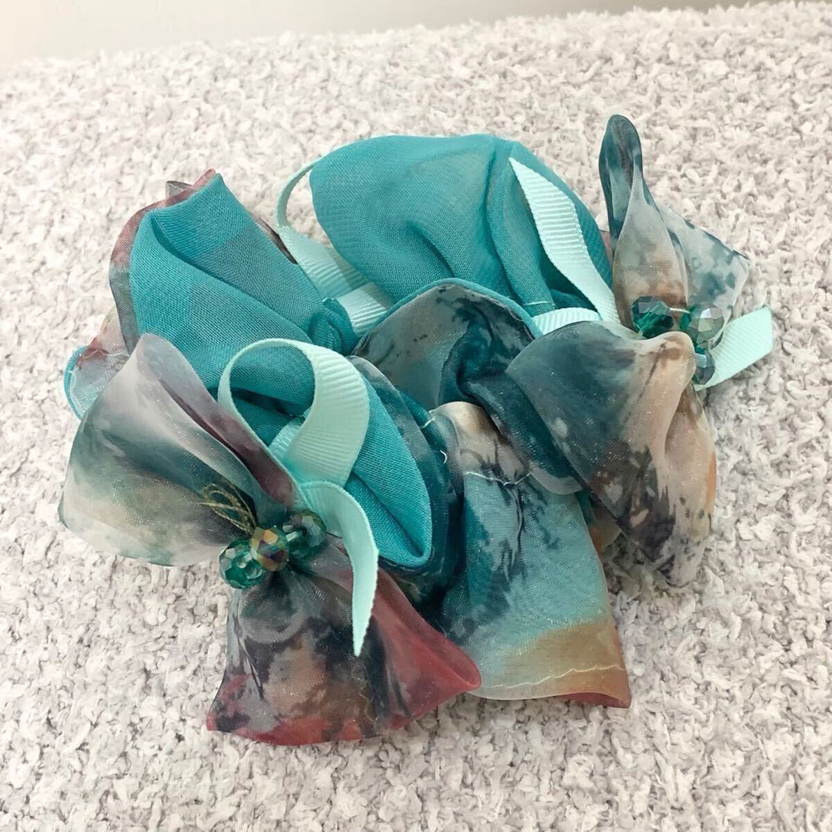 ヘアゴム シュシュ 綺麗 結婚式 二次会 卒業式 入学式 グリーン リボン拍卖