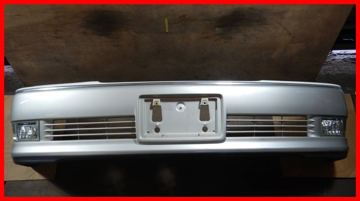 (D549) TOYOTA 17マジェスタ 純正フロントバンパー パール/シルバー 52119-30440 拍卖