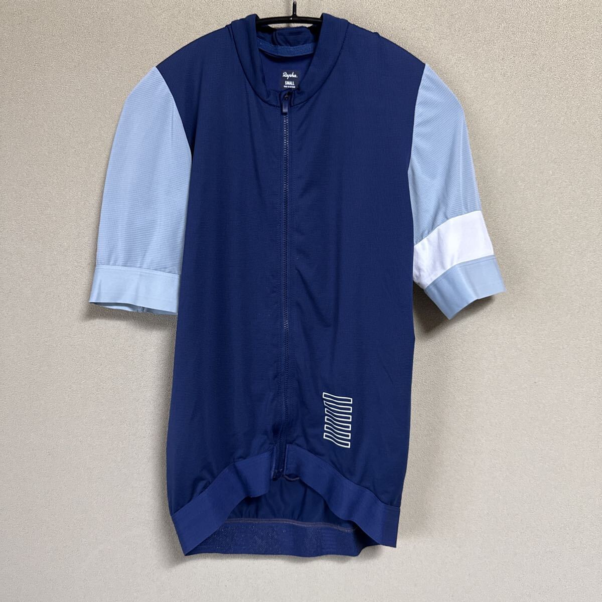 Rapha PRO TEAM TRAINING JERSEY拍卖