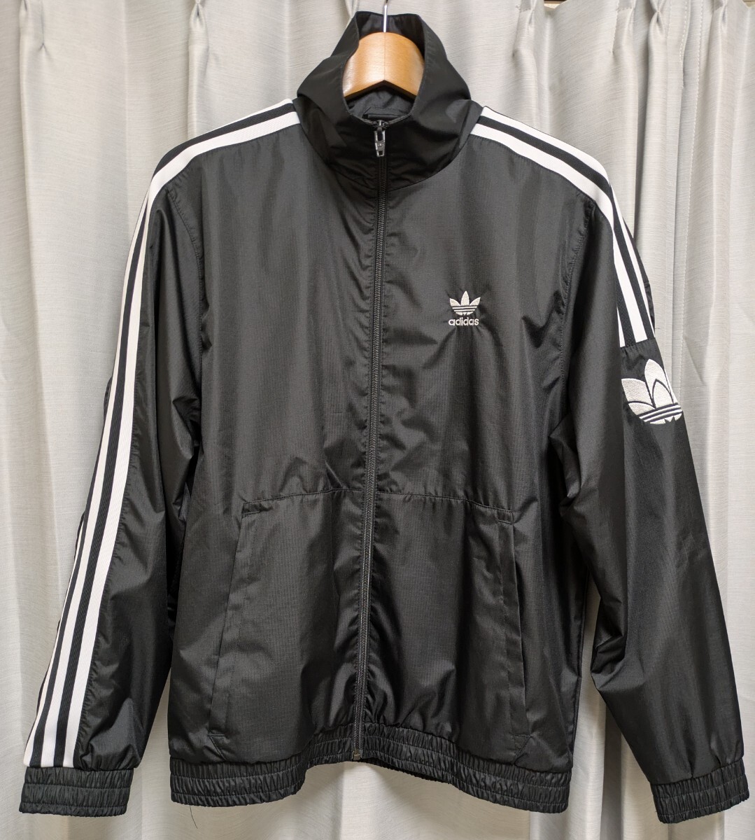 adidas ジャケット3D トレフォイル 3 ストライプ トラック トップ オリジナルス 3D Trefoil 3 Stripe Track Top JKT GN1862/GN3449上:下拍卖