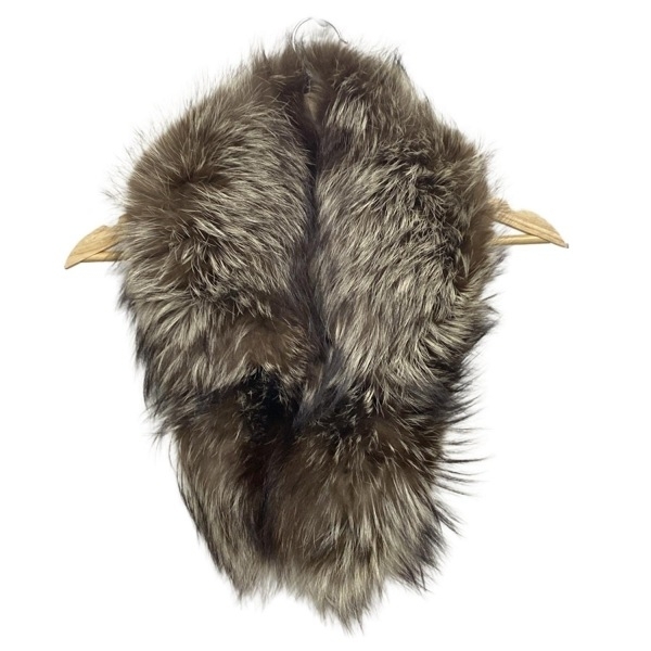 サガフォックス SAGA FOX - フォックス ダークブラウン×白 ティペット マフラー拍卖