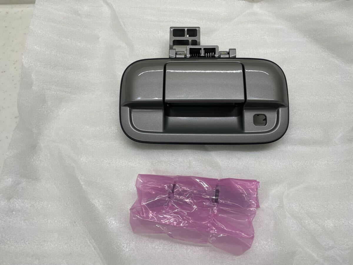 新車外し スズキ純正 バックドアハンドル 82851A50M2 モスグレーメタリック(WBW)ワゴンRスペーシアエブリィラパンハスラー等 拍卖