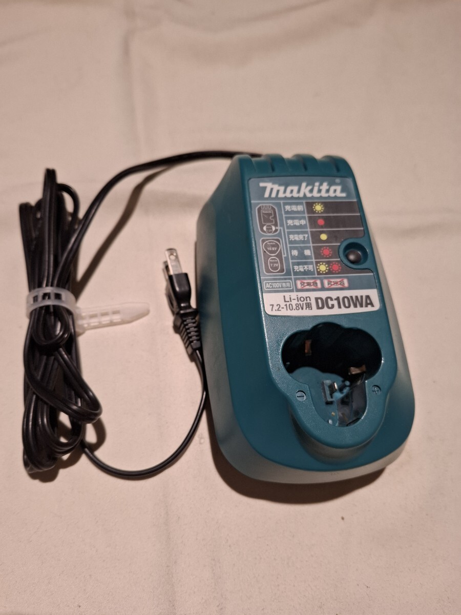 Makita/マキタ 7.2~10.8V 充電器 DC10WA Makita格安!拍卖