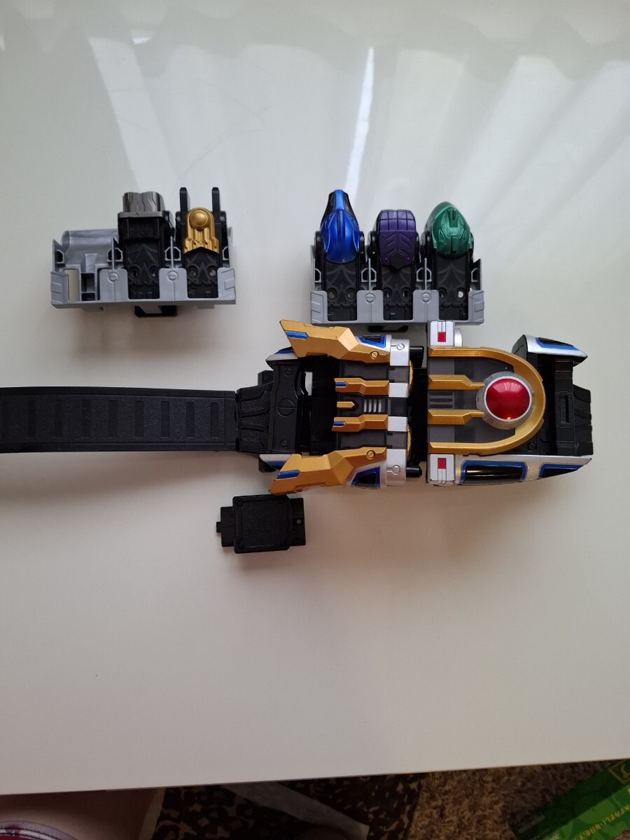 DXイクサベルト 変身ベルト&フエッスル 仮面ライダーキバ イクサ 格安!今が、お買い得です!お願いいたします!拍卖