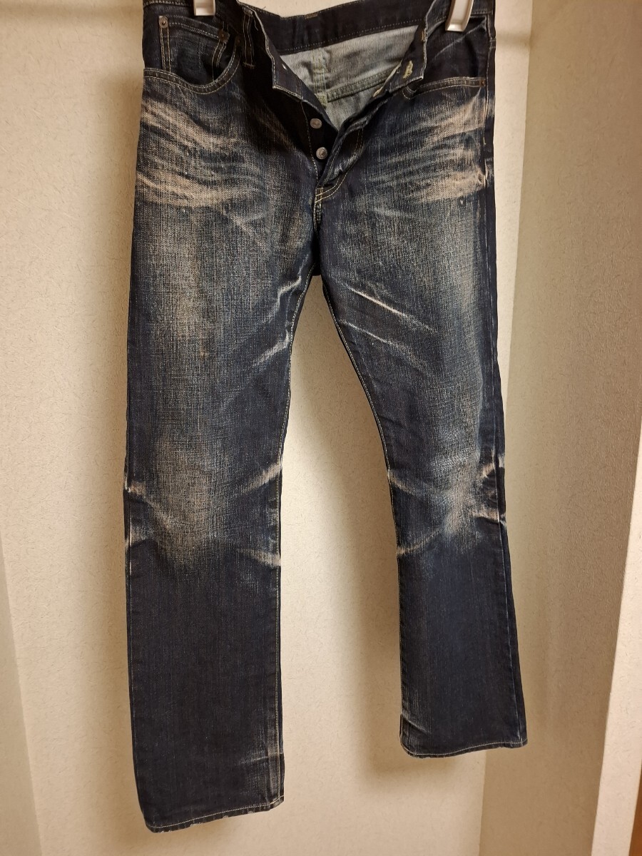 TAKEO KIKUCHI ジーンズ デニムパンツ ダメージ加工めっちゃカッコいいですよ!お買い得です!お役立てくださいませ。格安!拍卖